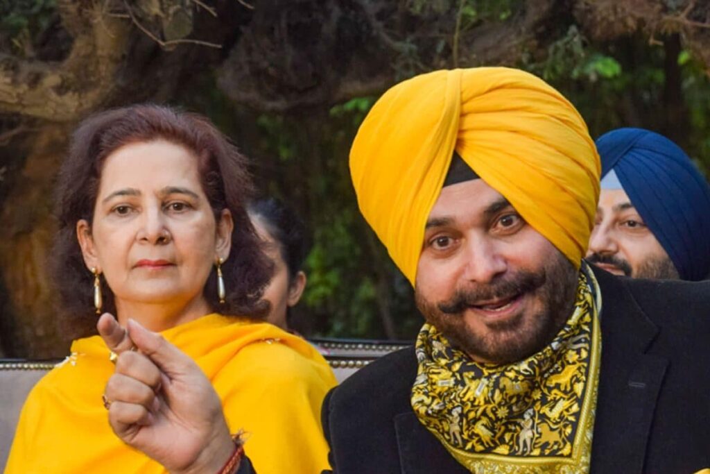 'Trust Oncologists, Not Neem And Turmeric': Doctor Refutes Navjot Sidhu's Cancer Cure Claims