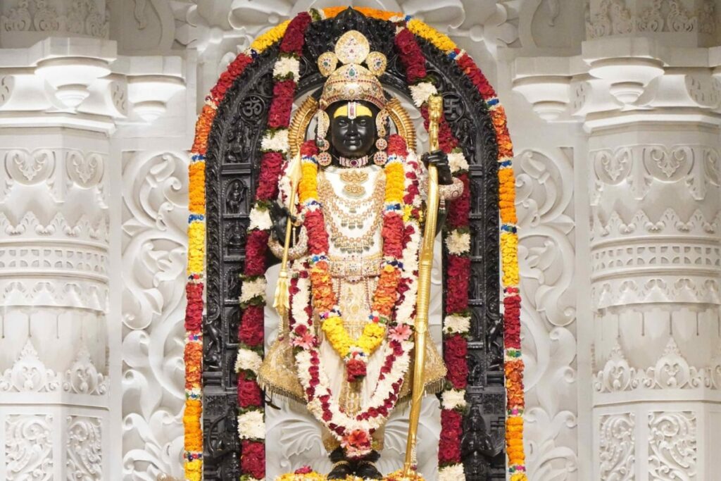 Designer Woollen Wear To Keep Ram Lalla In Ayodhya Warm This Winter