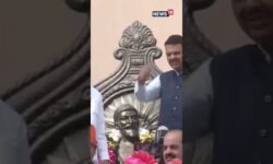 Devendra Fadnavis, Eknath Shinde, Ajit Pawar Pay Tribute To Chhatrapati Shivaji Maharaj | N18S