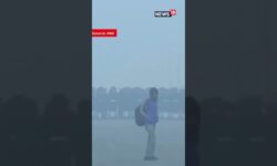 Layer Of Fog Engulfs The National Capital As AQI Dips To ‘Severe’ At 421 | Delhi Pollution | N18S