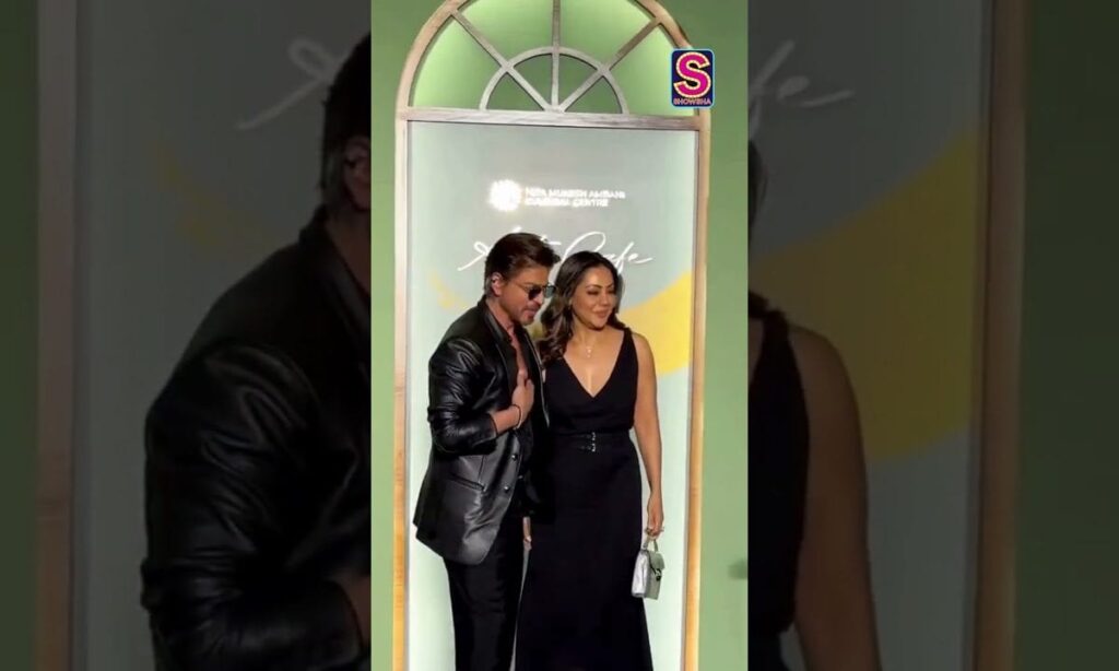 It’s All Black For SRK & Gauri: The Power Couple Turn Heads All While Twinning! | N18S #shorts