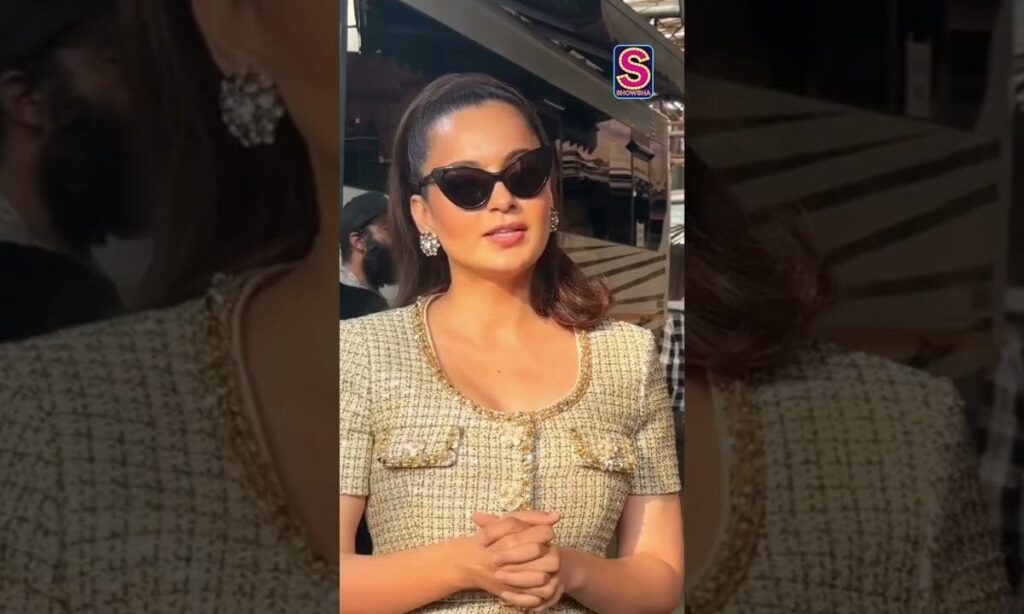 Most Glamourous Politician Graces Paps: Kangana Ranaut Spotted | Bollywood | Entertainment | N18S