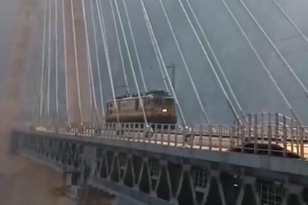 Electric Engine Rolls Through India's First Cable-Stayed Railway Bridge In J&K | Watch