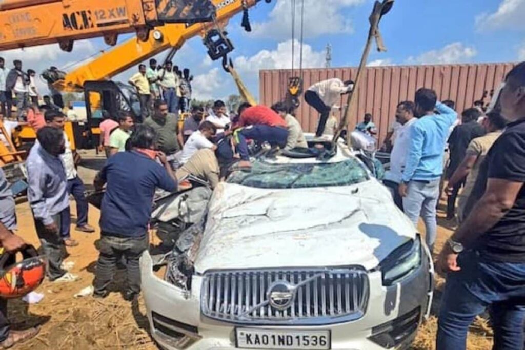 Bengaluru CEO, Family Members In SUV Die In Freak Accident. Road Safety Debate Ensues