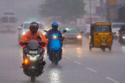 Chennai Weather: Moderate Rain Across Tamil Nadu, Chennai Suburbs Likely Until Christmas