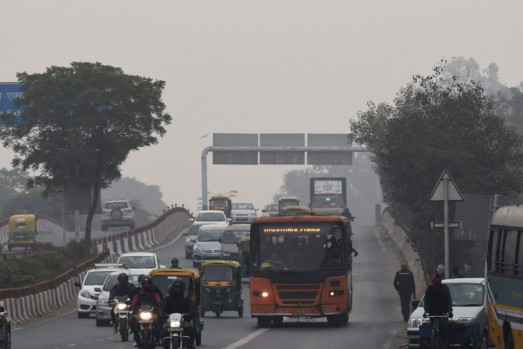 Delhi's Air Quality Worsens, AQI Hits 451 Entering Severe Plus Category