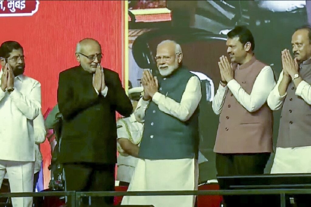 PM Modi Congratulates Mahayuti Triumvirate After NDA’s Oath-Taking Power Show | Watch