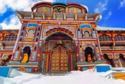 Uttarakhand: Badrinath Dham Wrapped In Thick Blanket Of Snow | Watch