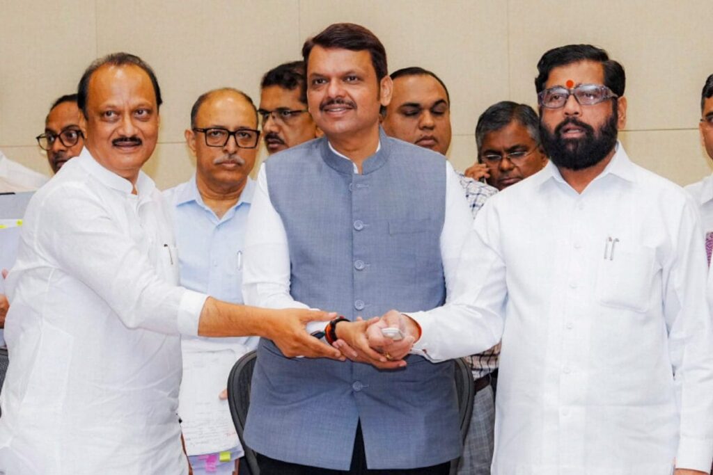 Maharashtra New CM LIVE Updates: Suspense Over New Name Likely To End, Mahayuti To Declare CM Pick Today