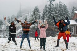 Christmas Cheer With Snow And Shiver: North India Sees Train Delays, Road Closures & Tourist Influx