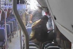 BEST Bus Driver Seen Collecting Backpacks, Jumping Out Of Window After Kurla Crash | Video