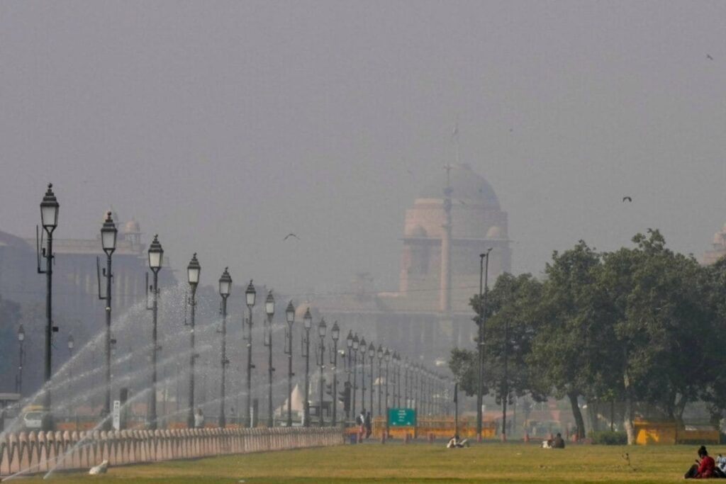 'None Reported Compliance': Supreme Court Summons Chief Secretaries Of Delhi, 3 Other States Over Air Pollution