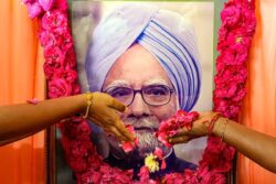 Manmohan Singh Funeral LIVE: Ex-PM's Mortal Remains To Be Kept At AICC HQ, Final Journey At 9:30 AM