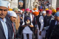 Sukhbir Badal Completes Religious Penance, Prays At Akal Takht