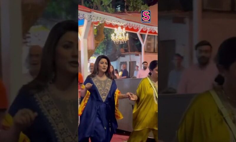 Hina Khan Seeks Blessings At Siddhivinayak Temple In Mumbai | Hina Khan News | #Shorts | N18G