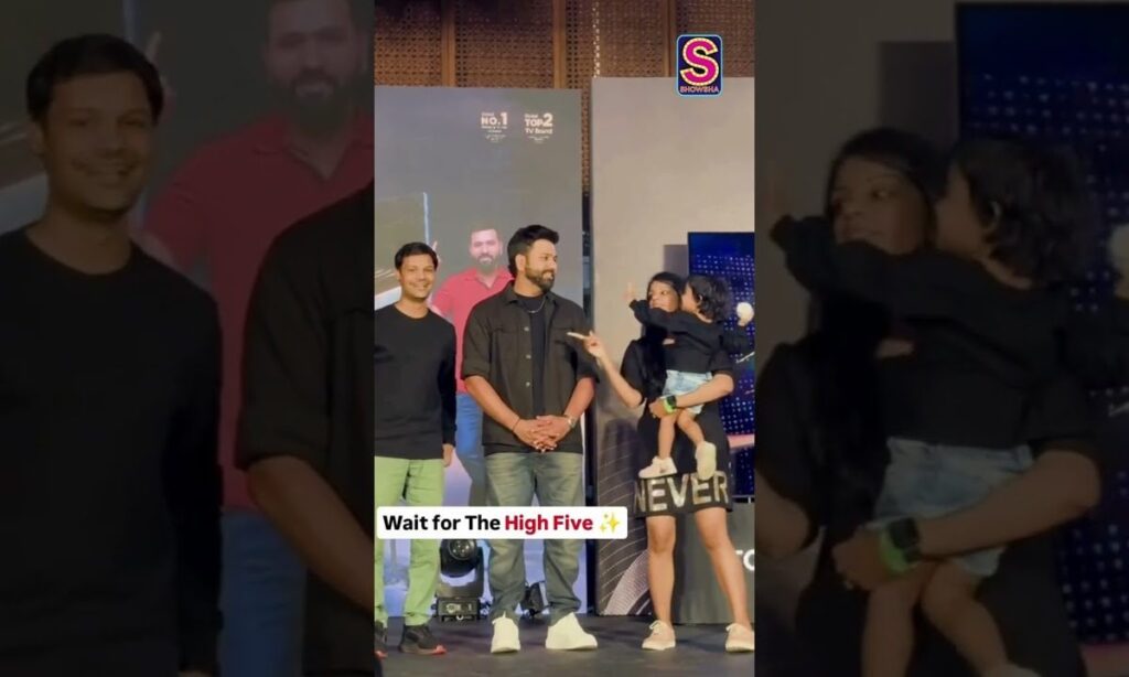 Rohit Sharma Gets The Cutest High Five Of His Life! | Fashion | Cricket | #trending | N18S