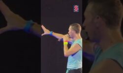 “Jai Shree Ram...”: Coldplay Frontman Chris Martin Interacts With Fans | Coldplay Concert | N18S