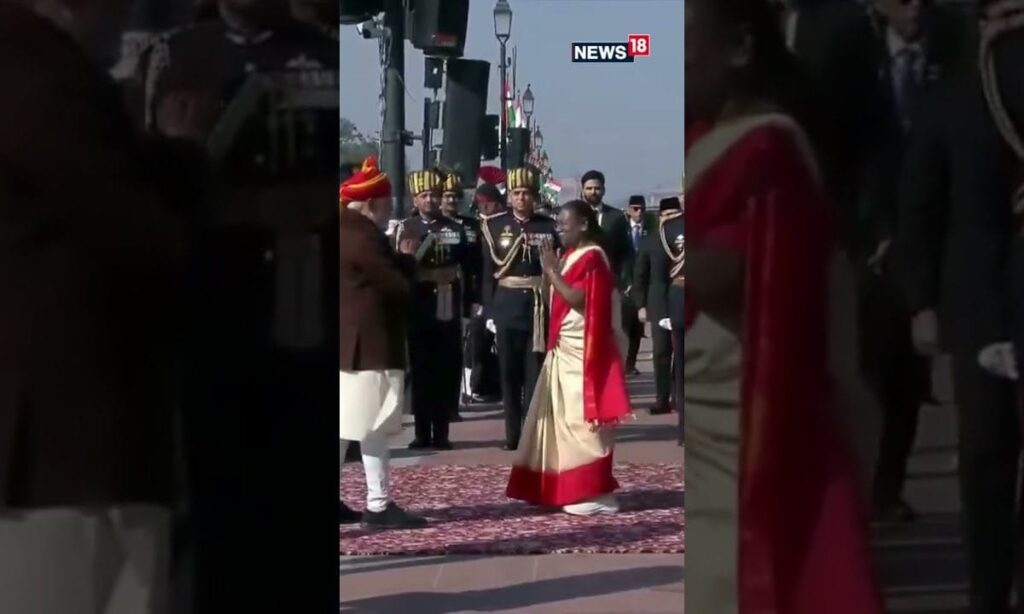 #WATCH | PM Modi Recieves President Murmu & Indonesian President At Kartavya Path