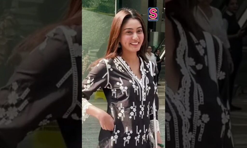 Paps Tell Sana, 'Nice Jhumka, Lekin Gira Nahi!'  Look At How She Reacted! | N18S | #shortvideos