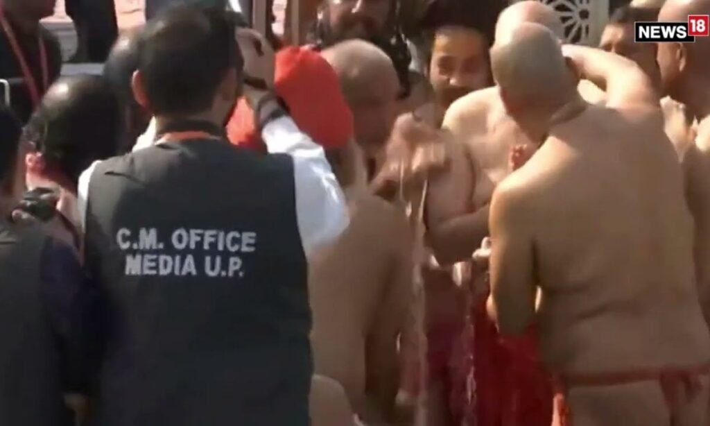 Maha Kumbh Mela Prayagraj 2025 | Amit Shah Takes A Holy Dip At Triveni Sangam In Prayagraj | N18K