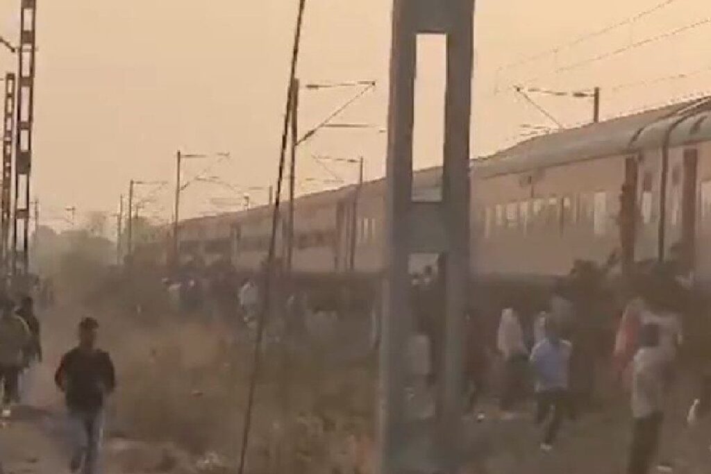 Chain Pulling Or Fire Rumours? What Led To Train Tragedy In Maharashtra's Jalgaon