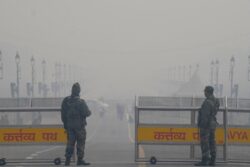 Dense Fog Engulfs Parts Of Delhi On New Year's Day, Partly Cloudy Skies On Forecast