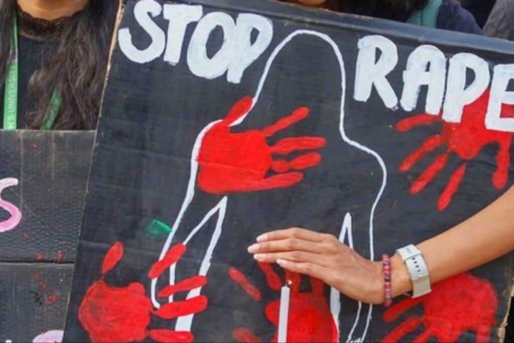 Mumbai Woman Raped, Cesarean Blade, Stones Inserted In Body; Auto-Rickshaw Driver Arrested