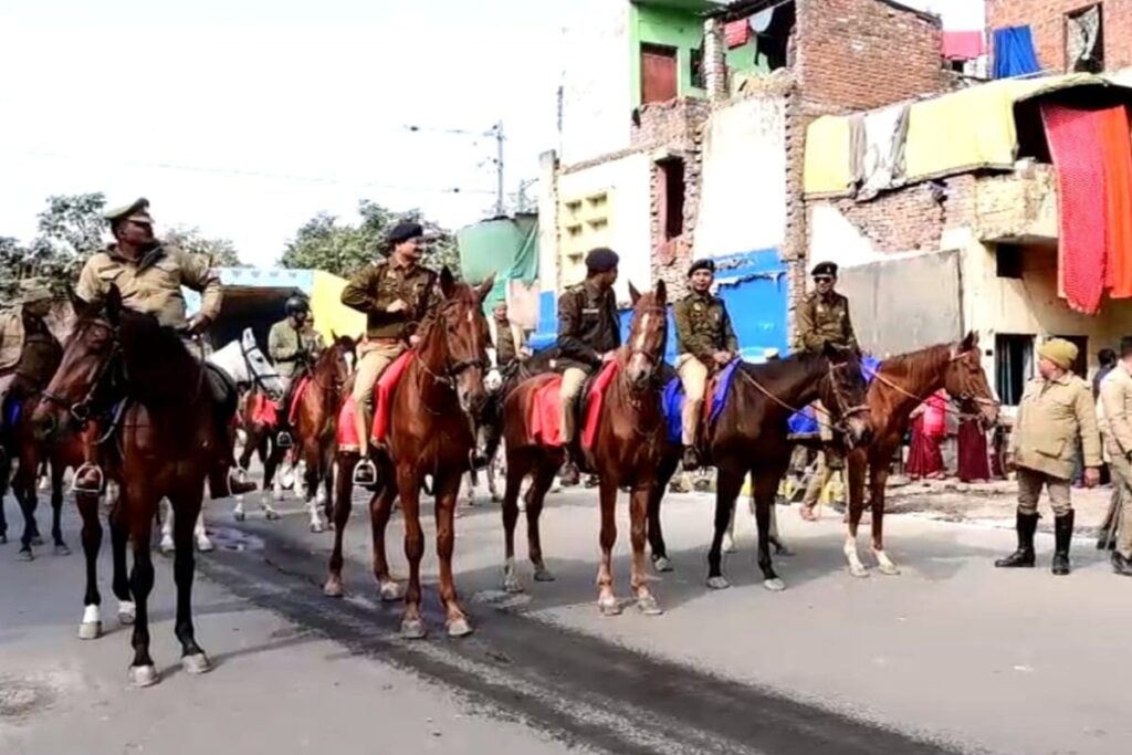 Mounted Police On Special Micro-Chipped Horses To Guard Devotees, Rein In Crowds At Maha Kumbh