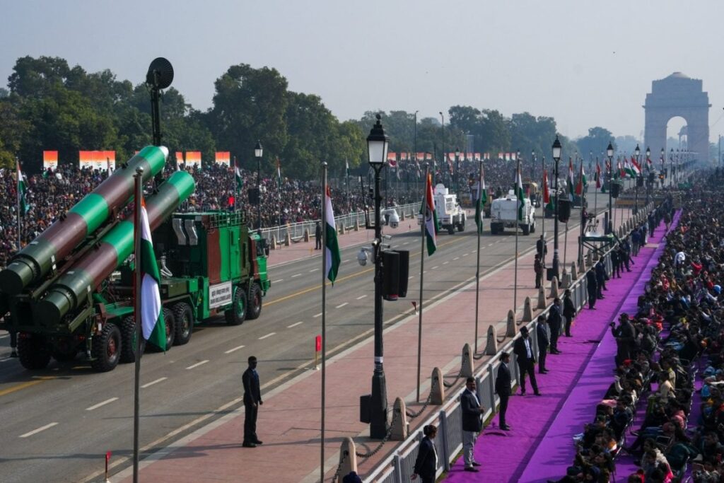 India Celebrates 76th Republic Day: Parade Showcases Military Might, Cultural Heritage | Watch LIVE