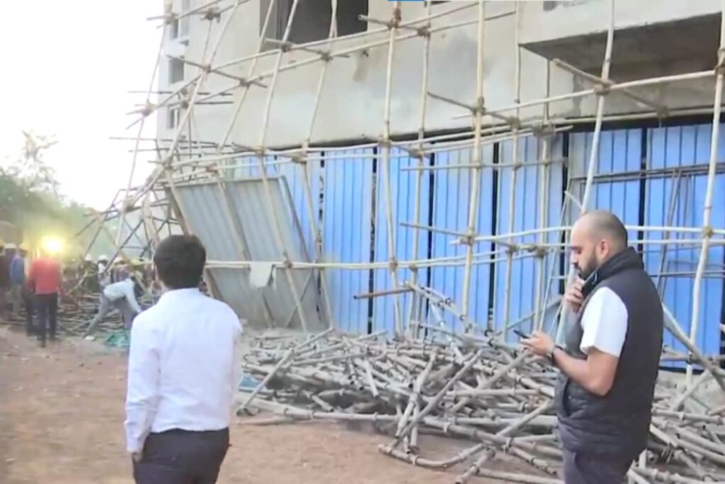 2 Killed, 6 Injured After Centring Frame Crashes At Under-Construction Building In Raipur