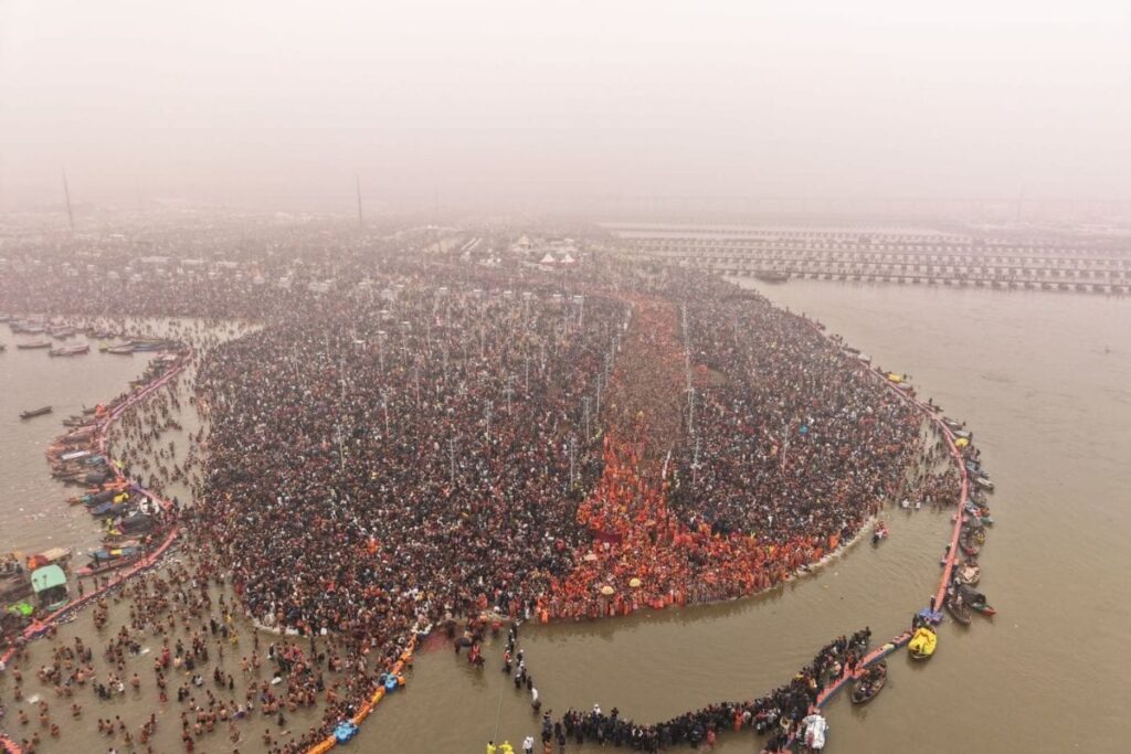 Mahakumbh Mela: Naga Sadhus Enchant Devotees At Triveni Sangam on Makar Sankranti