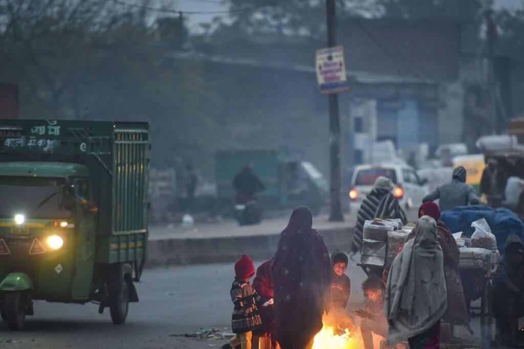 Delhi Freezes Under Cold Wave, 'Very Dense Fog' Reduces Visibility To Zero, Flights Ops Hit