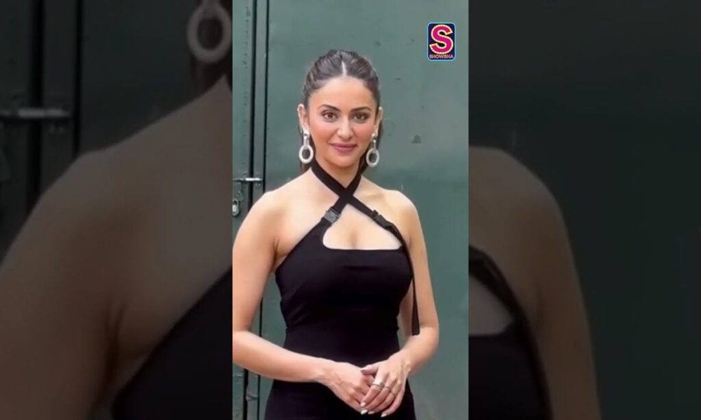 Beauty In Black! Rakul Preet Singh Turns Heads In Black Dress | News18 Shorts | N18S