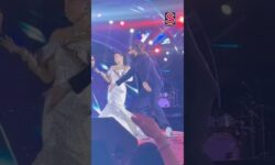 High On Energy! Ranveer Singh Brings The Roof Down While Performing At An Event | #Bollywood | N18S