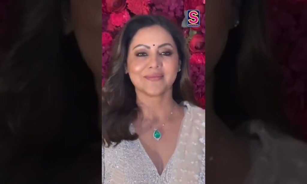 Gauri Khan's Traditional Chic Outfit For #wedding | N18S