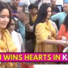 Katrina Kaif Wins Hearts As She Distributes Prasad To Devotees At Maha Kumbh Mela | WATCH