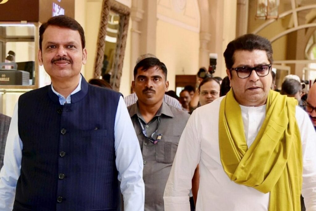 Fadnavis Arrives At Raj Thackeray's Residence, Holds Meet For First Time Since Taking Over As CM