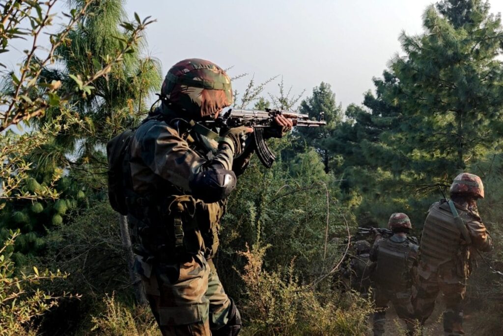 Pakistani Troops Open Fire Along LoC In J&K's Poonch, Indian Army Retaliates