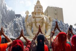 Maha Shivratri: From Prayagraj To Nashik, Traffic Restrictions Across Religious Cities Tomorrow | Check Alternate Routes