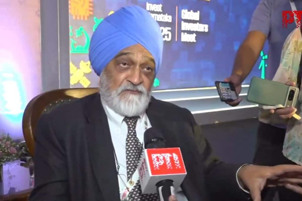 Cut Down Bigger States If India Wants 8% Growth: Montek Singh Ahluwalia