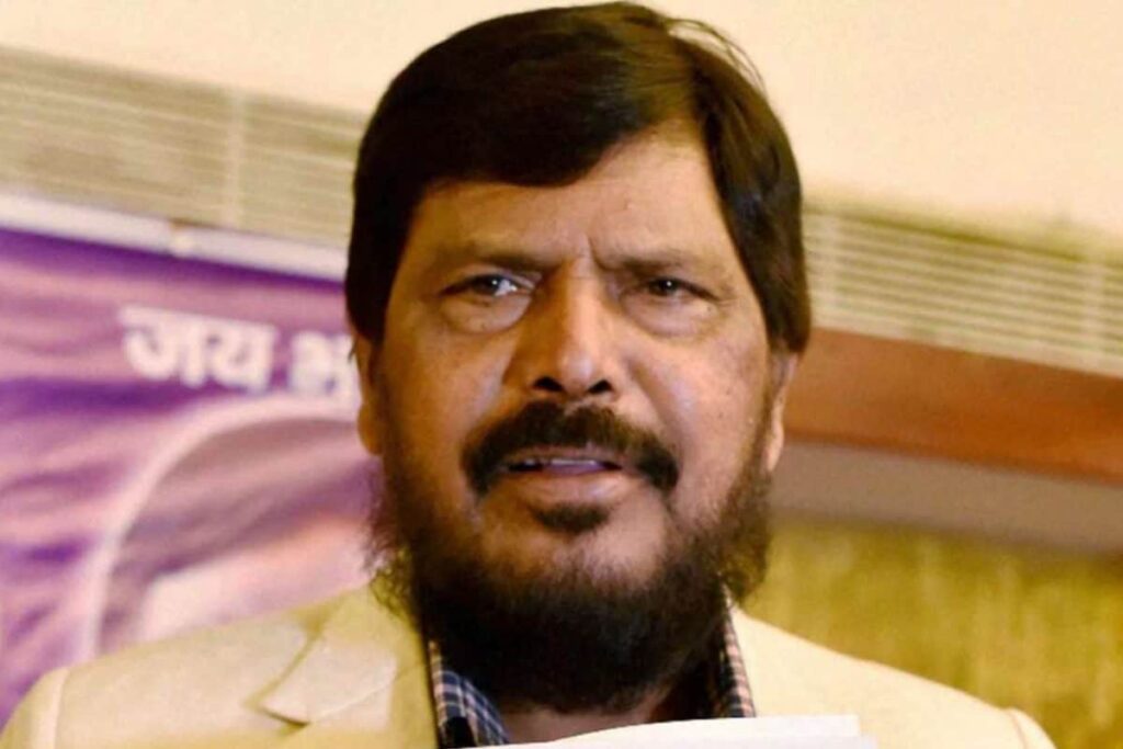 Athawale Gets Call From Fraudsters Seeking Money With False Accident Story