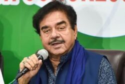 Shatrughan Sinha Wants Ban On Non-Vegetarian Food Across India, Praises UCC In Uttarakhand