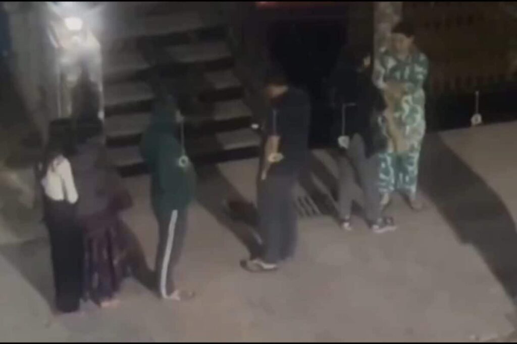 Delhi Wakes Up To 4.0 Earthquake, Tremors Felt In Neighbouring States; PM Modi Urges Calm