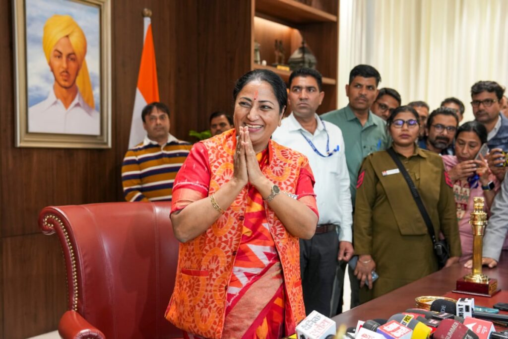 Mahila Samriddhi Yojana For The Poor: How BJP Govt In Delhi Will Roll Out Rs 2,500 Per Month To Women From March 8