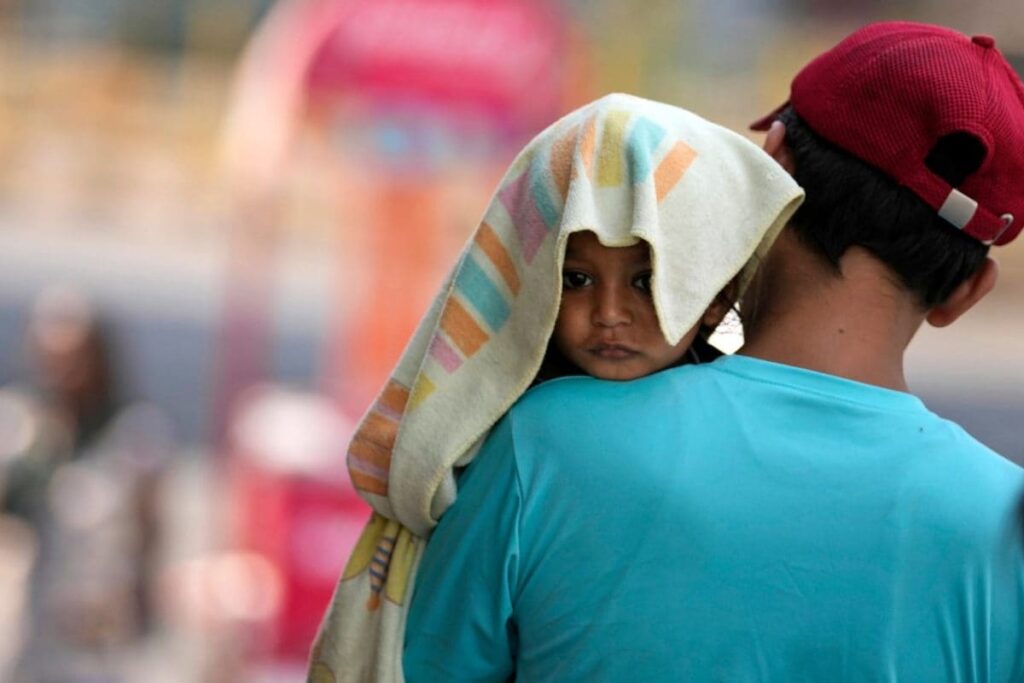 Mumbai Faces Rare February Heatwave, Temperature May Reach Up To 40°C In Nearby Districts