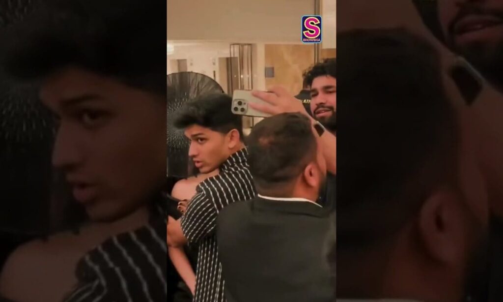 Urfi In A Sea Of Fans But—oh No! Someone Just Stepped On Her! Watch The Chaos Unfold! | N18S