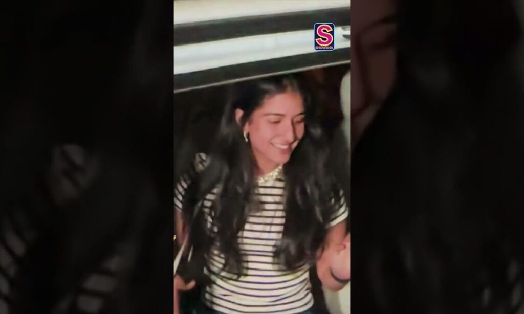 A Blink & Miss: Radhika Merchant Spotted In Mumbai | Fashion | Mumbai | #Trending | N18S