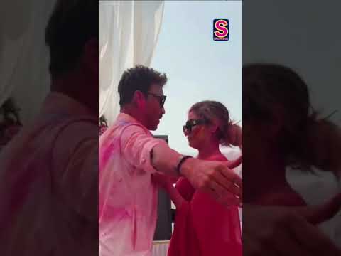 Blend Of Color And Romance: Ankita Lokhande & Vicky Jain Celebrate Holi In Style | N18S