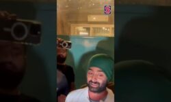 Singer Arijit Singh Clicks Pictures With Fans, While He Gets Papped In Town | N18S #shorts #viral