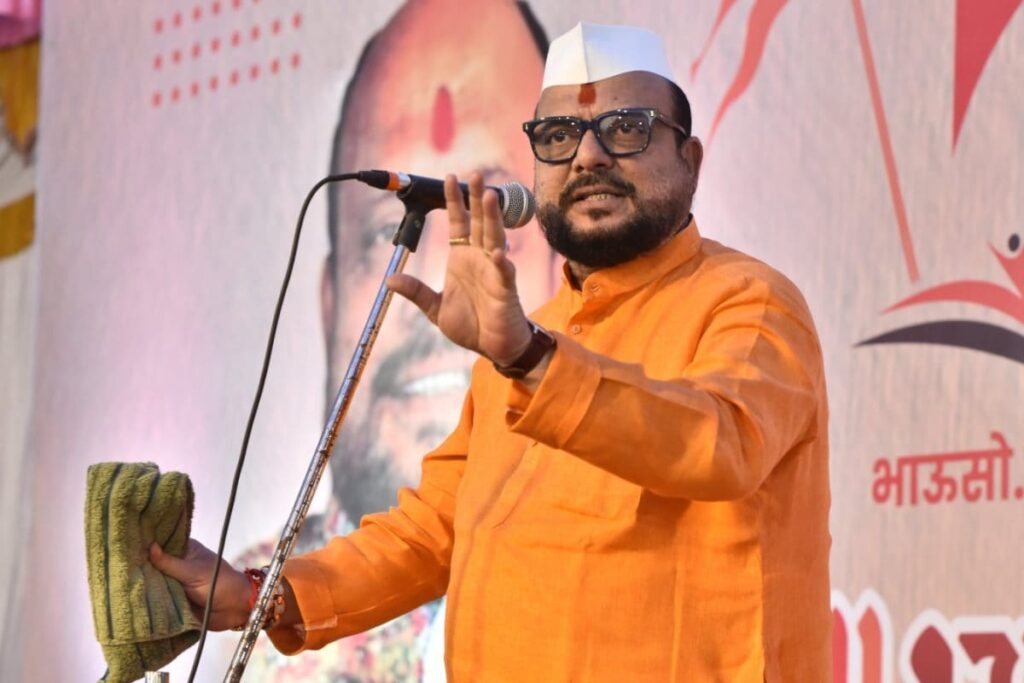 Women Should Carry Knife, Chilli Powder In Purse For Protection, Says Maharashtra Minister